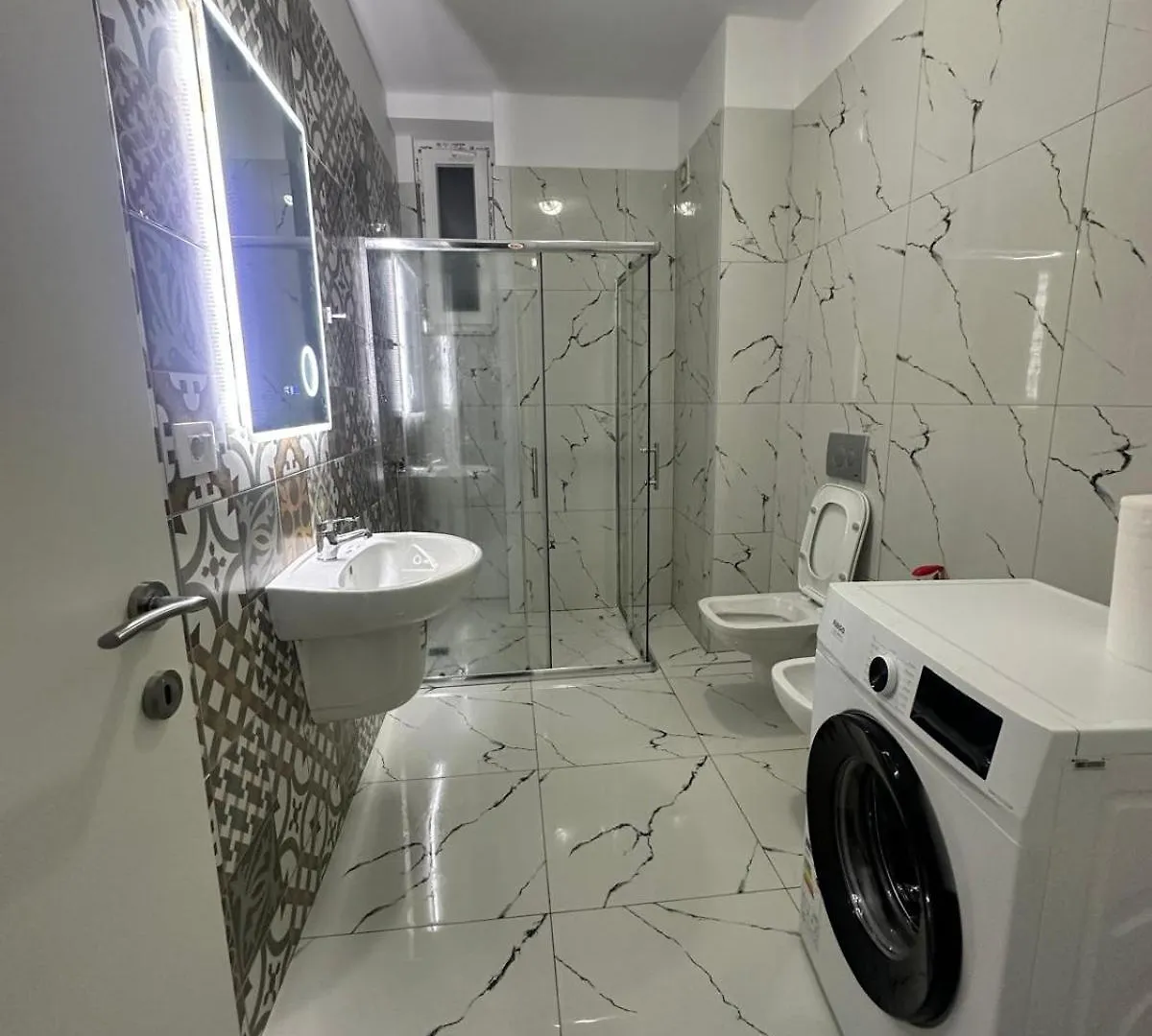 Golden Bliss Apartment Tirana